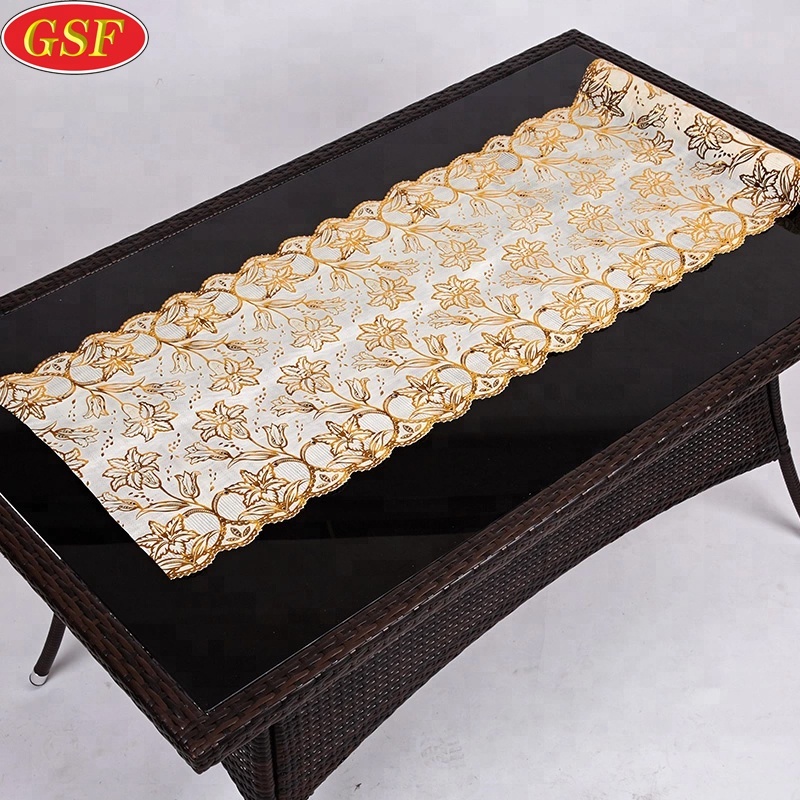 Good Quality Rectangle Shaped Table Cloth Flowing Water and Flower Pattern Dining White Fancy Table Cover