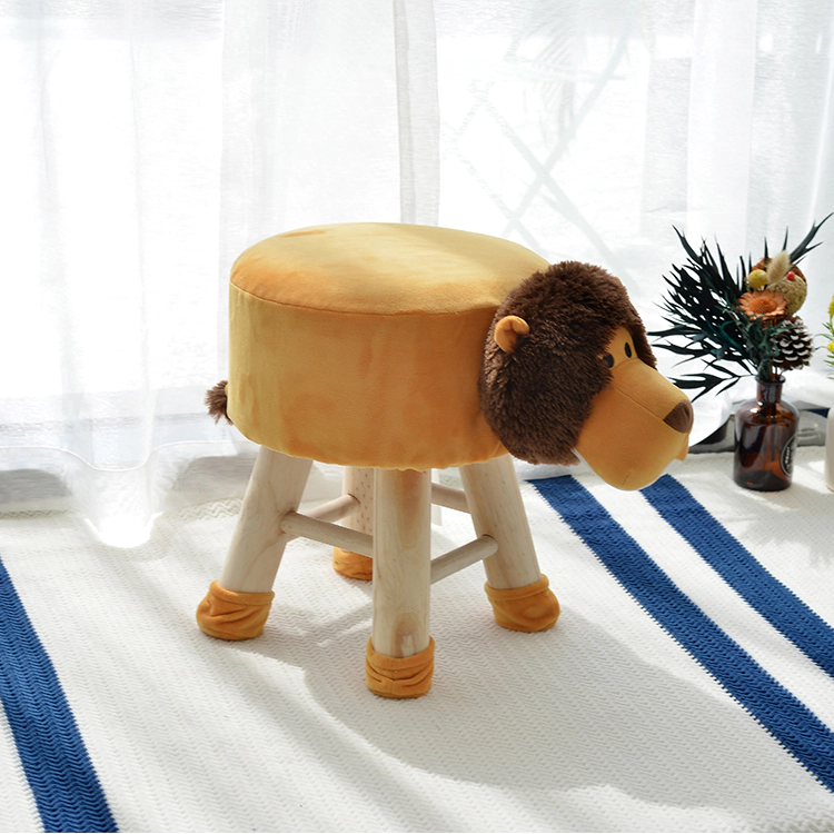 China wood step stool Children Furniture Cute Wooden lion animal stool animal ottoman